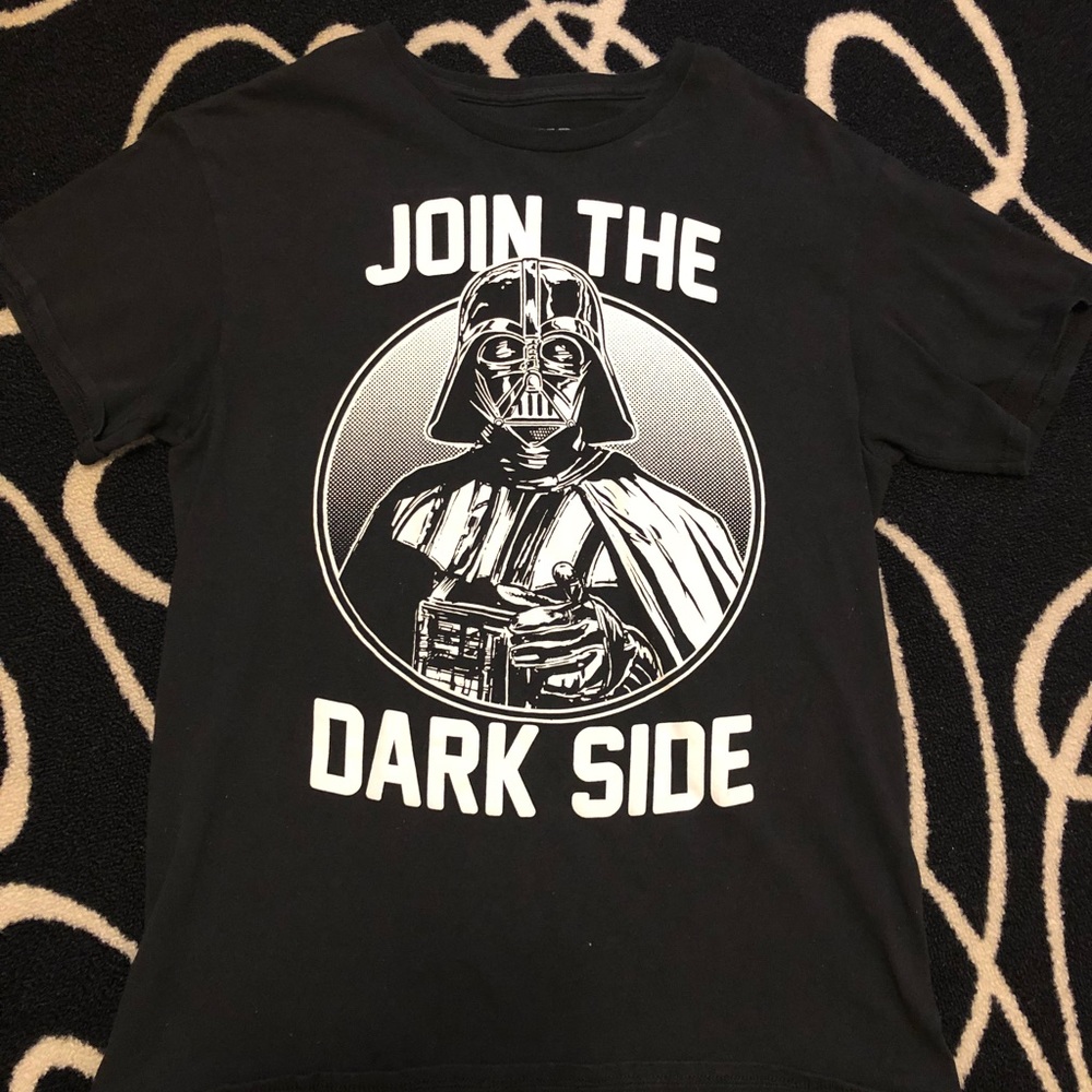 Star Wars Darth Vader T-shirt size Medium